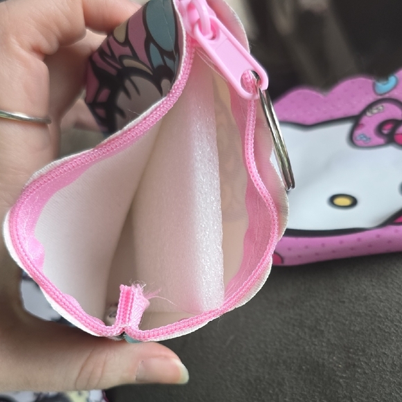 Hello Kitty Coin Purse Set Of 6 - Picture 2 of 4